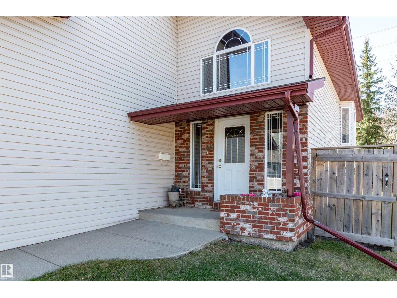 21 CHARLTON WY - Image 2