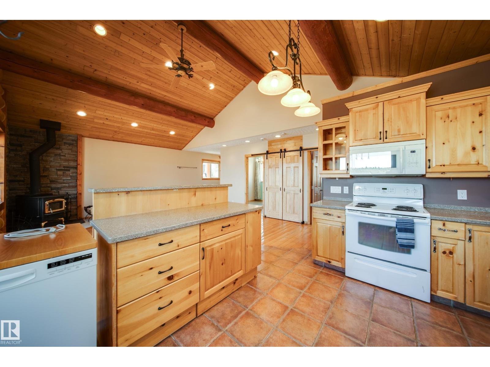 436 Lakeview DR — photo 11