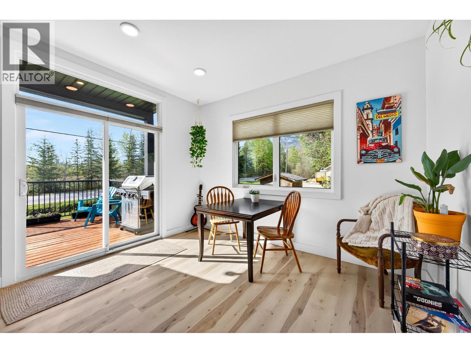 888 Canyon Creek Road - 14