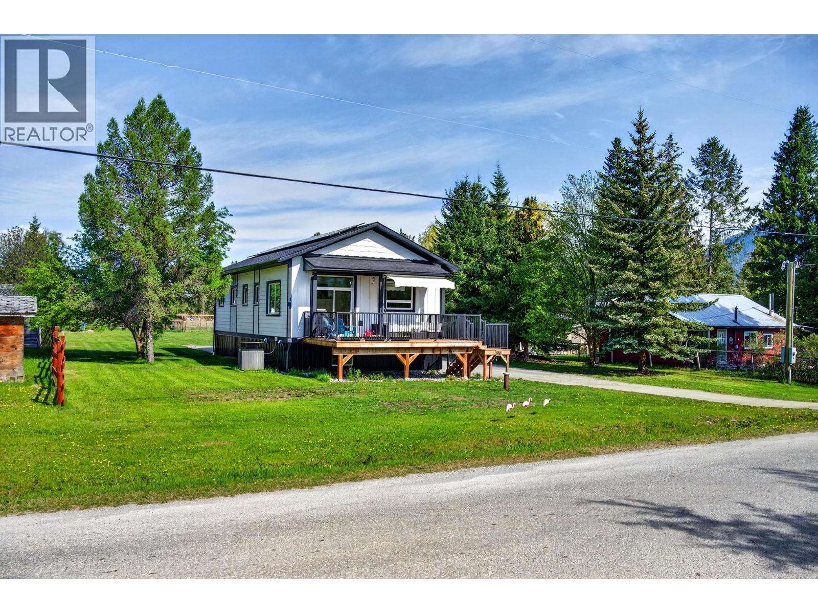 888 Canyon Creek Road - 1