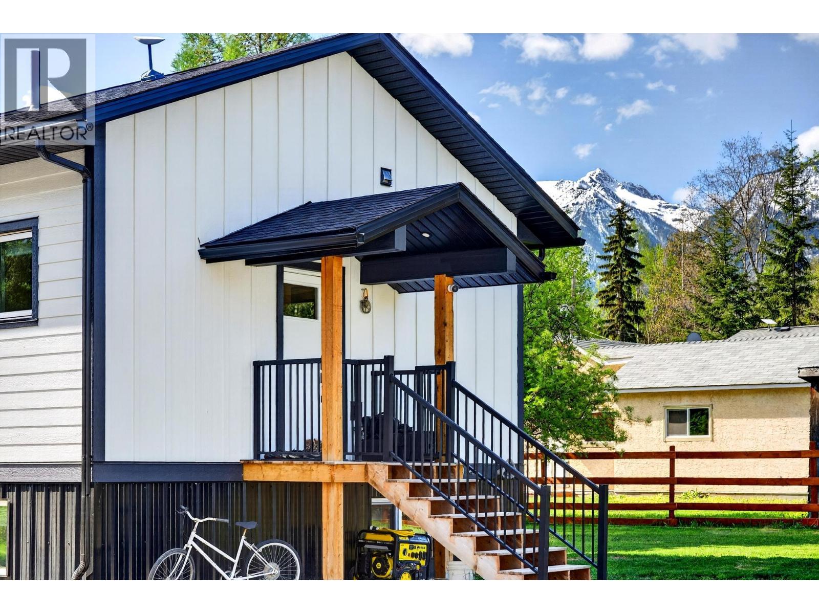 888 Canyon Creek Road - 4