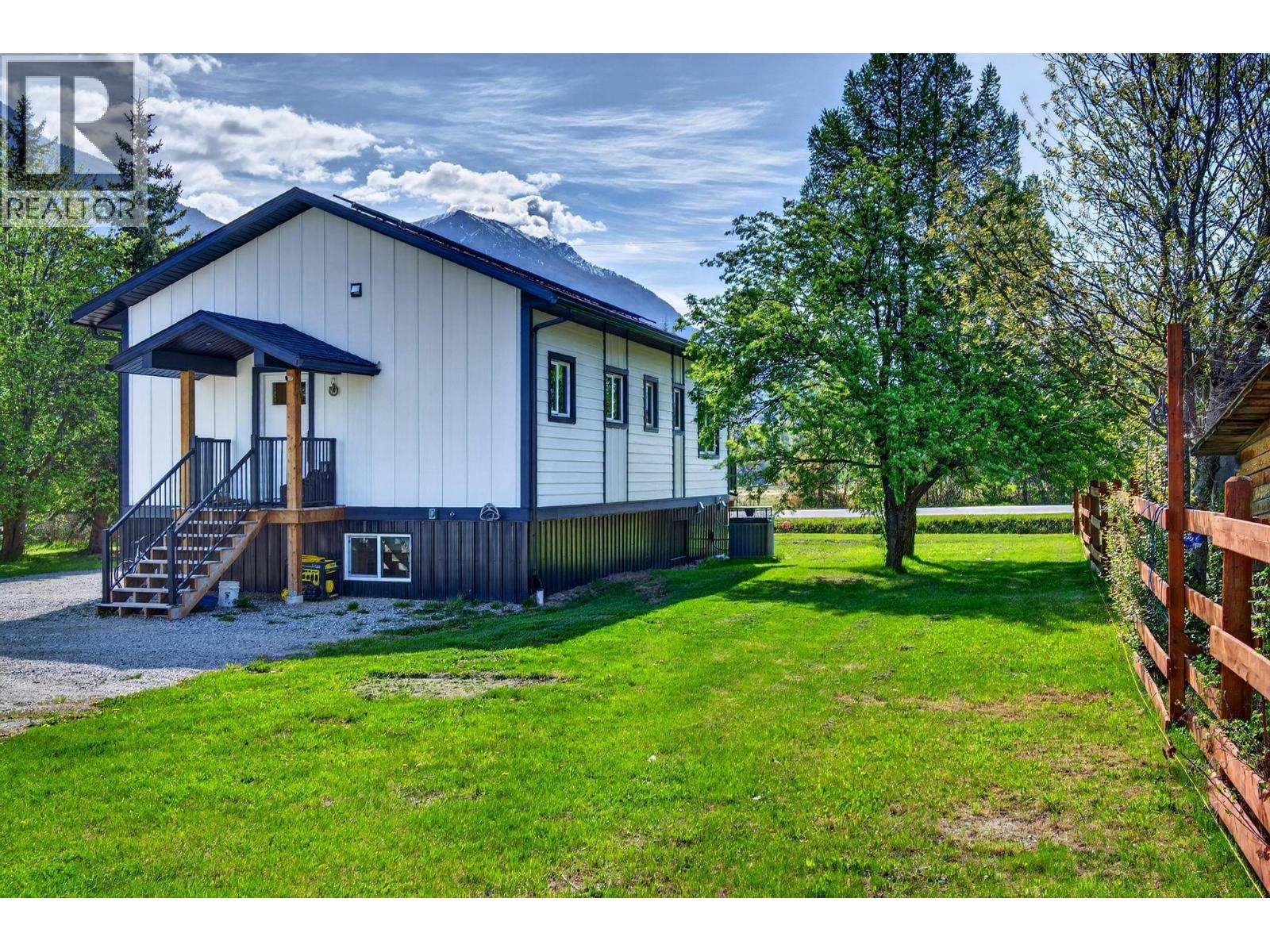 888 Canyon Creek Road - 3