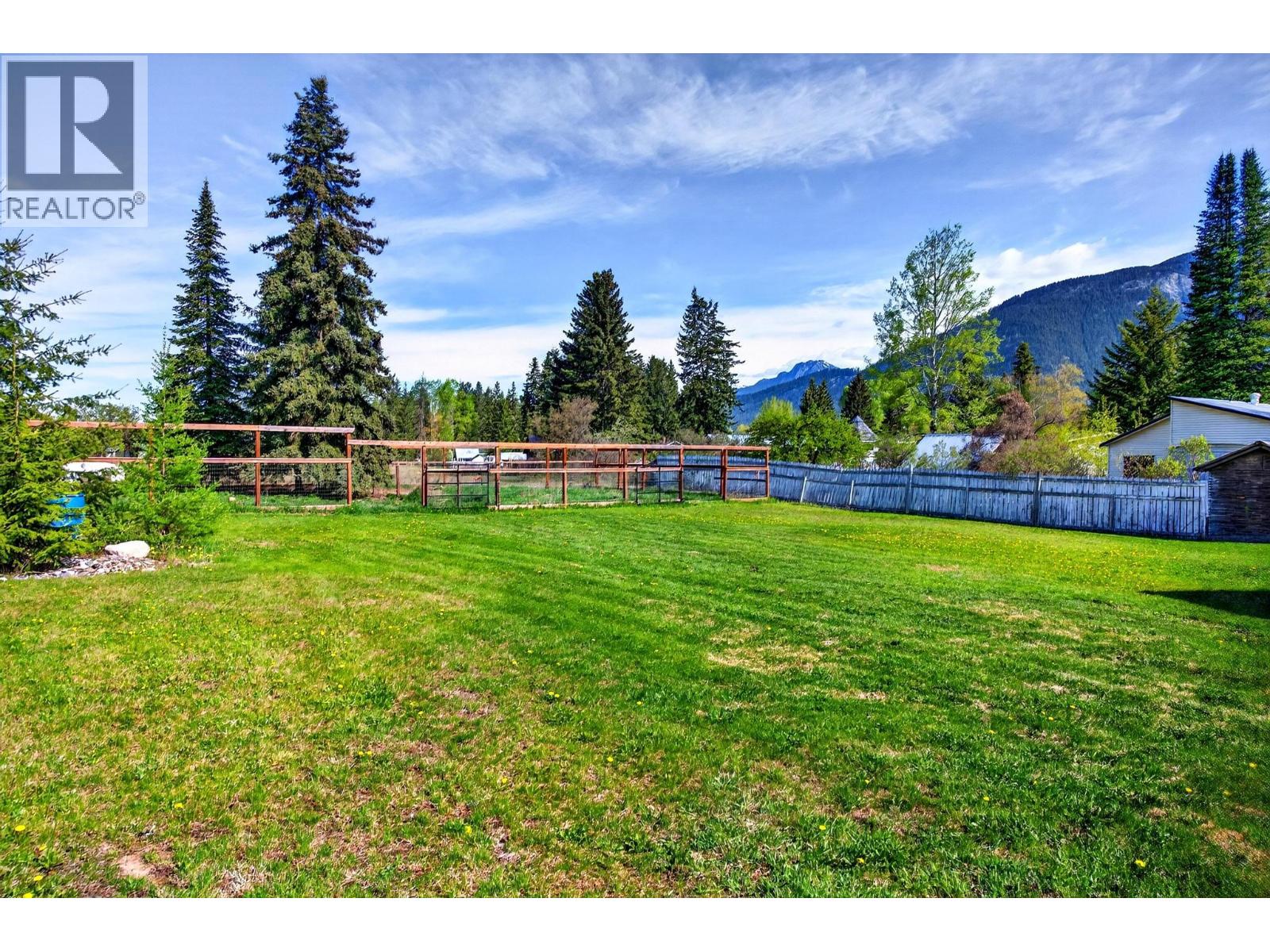 888 Canyon Creek Road - 48