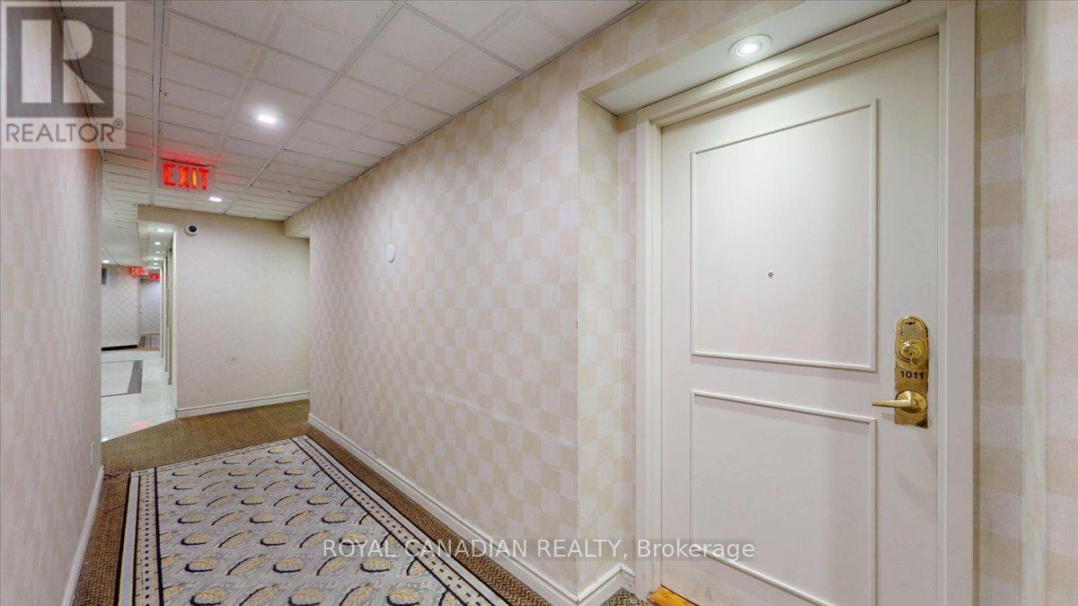 #1011 410 MCLEVIN AVENUE - 26