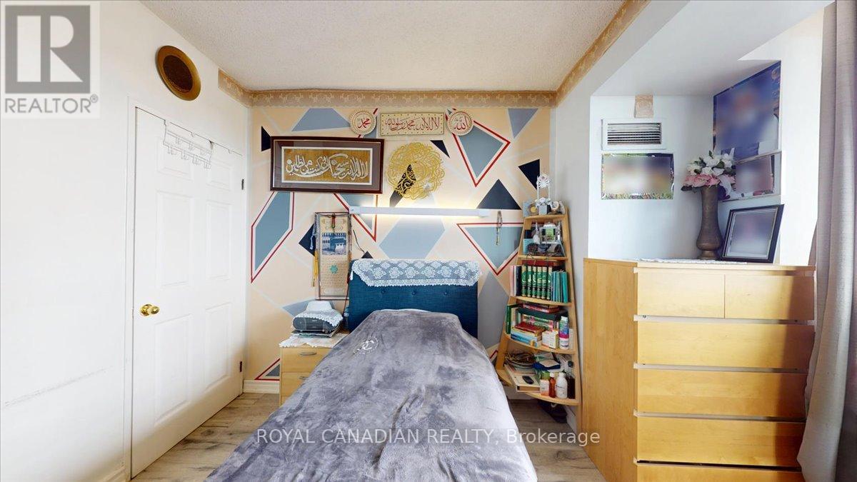 #1011 410 MCLEVIN AVENUE - 8