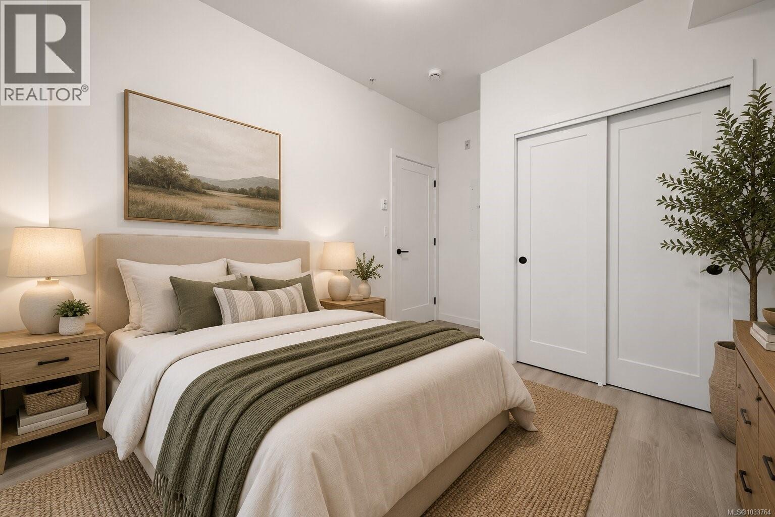 #208 610 Lampson St - 4