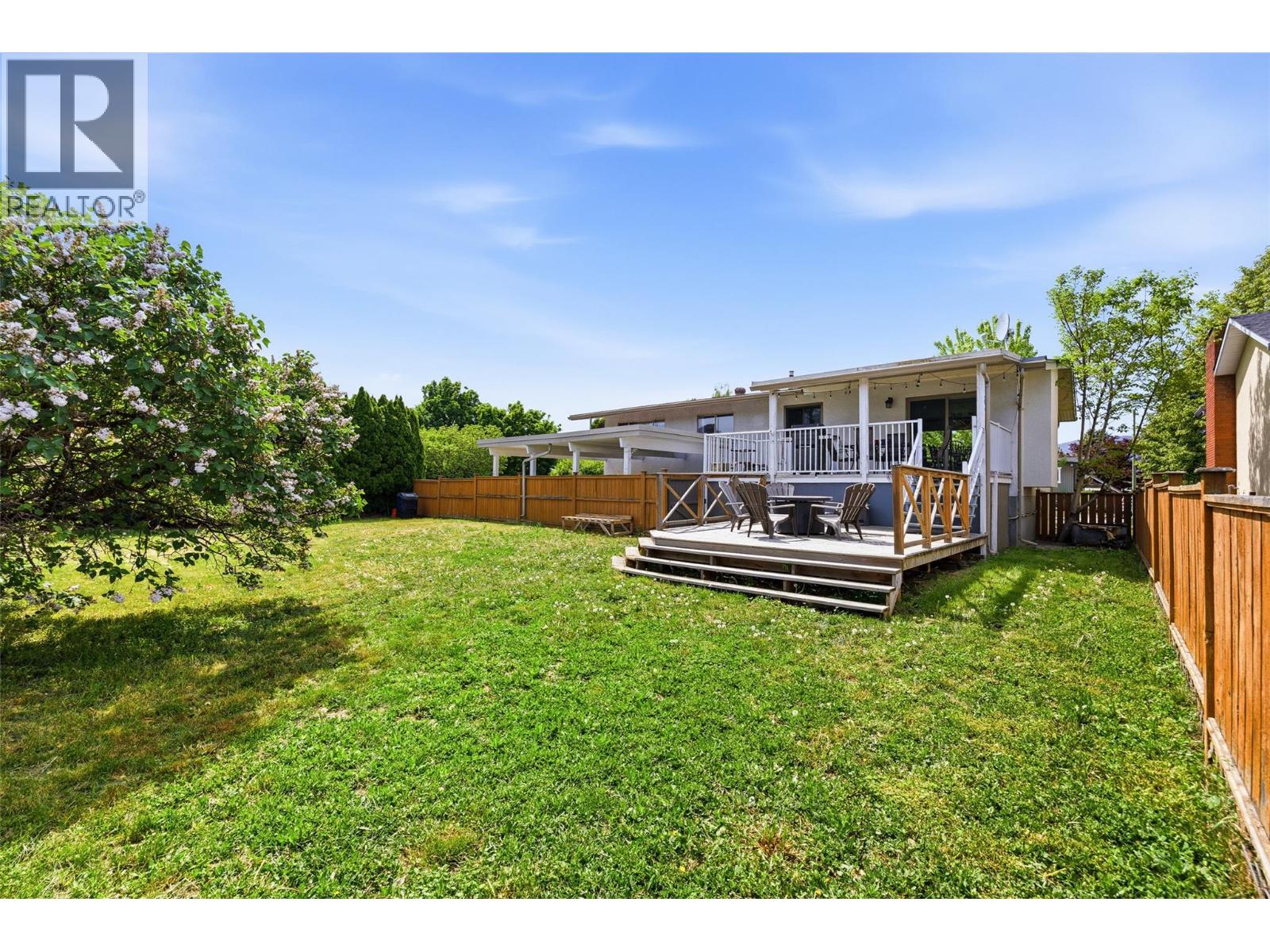 1394 Lombardy Square - 31