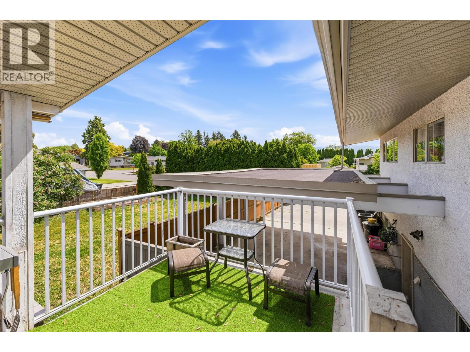 1394 Lombardy Square - 58