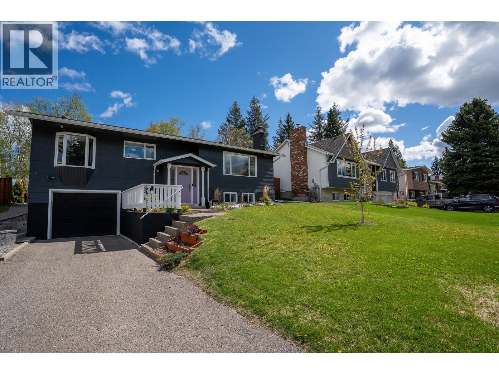 5310 YORK DRIVE - 1