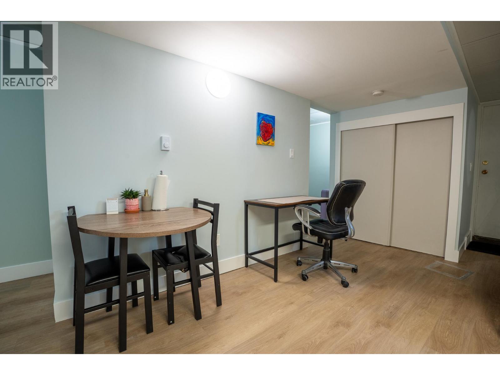 5310 YORK DRIVE - 24