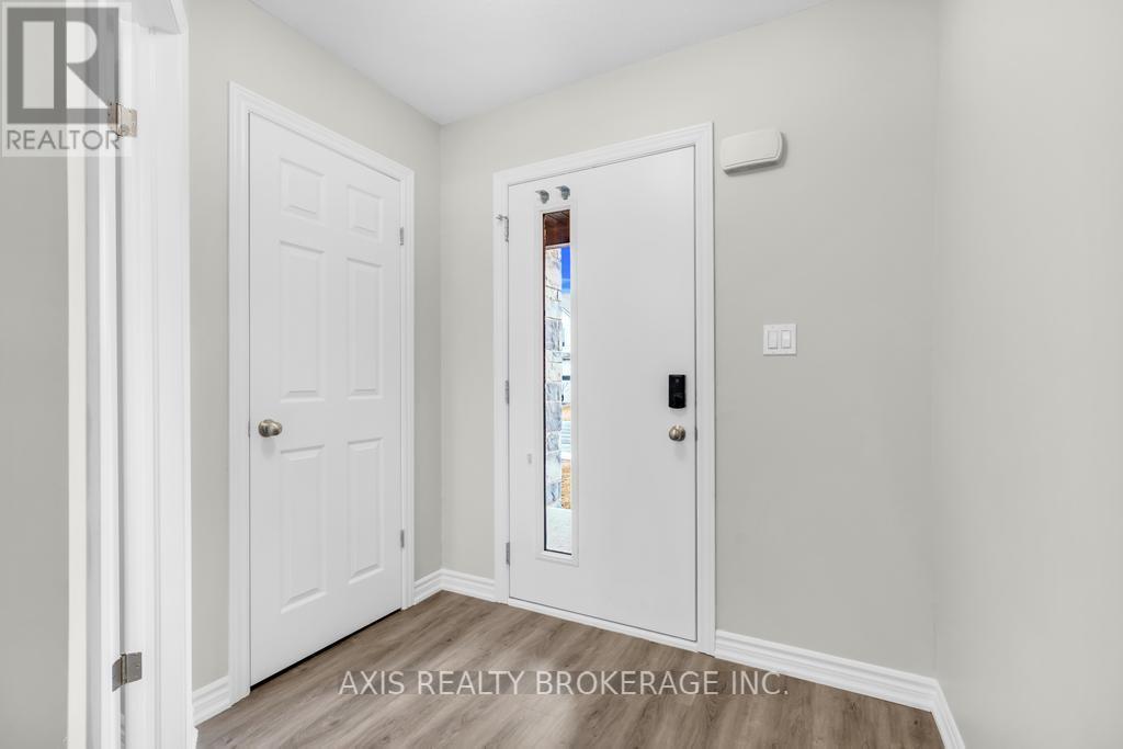 2978 TURNER CRESCENT - 11