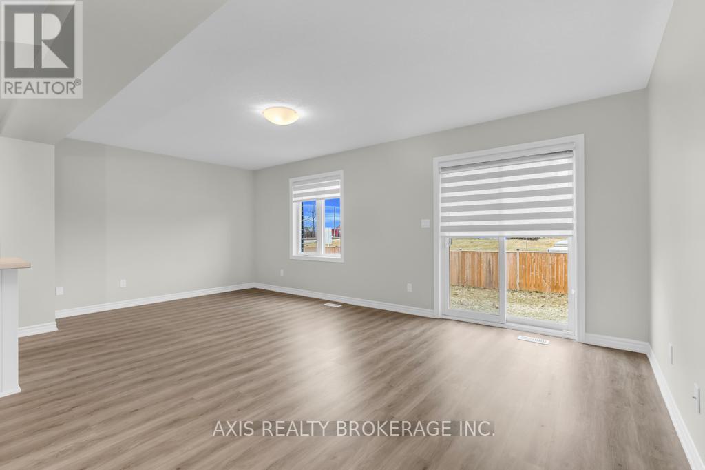 2978 TURNER CRESCENT - 16