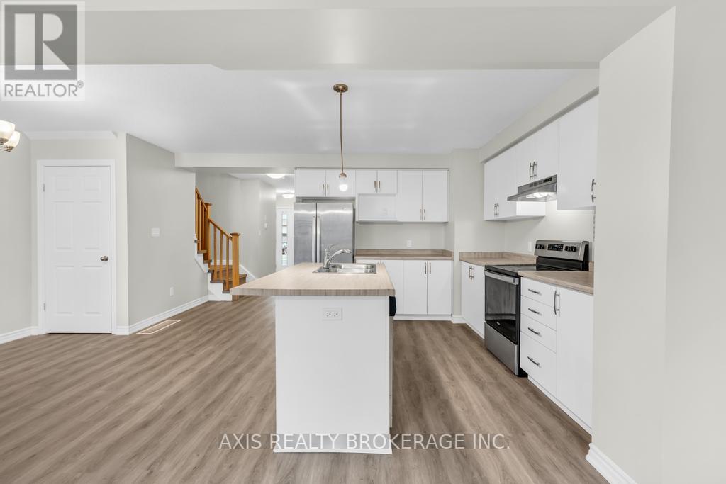 2978 TURNER CRESCENT - 22