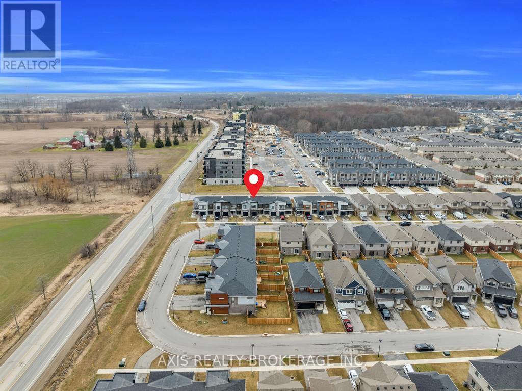 2978 TURNER CRESCENT - 3