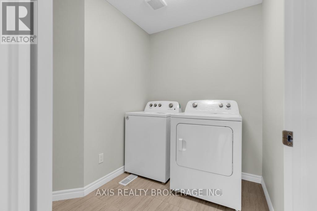 2978 TURNER CRESCENT - 39