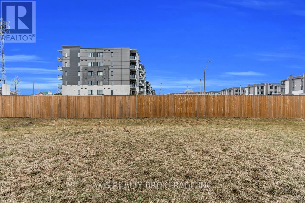 2978 TURNER CRESCENT - 42