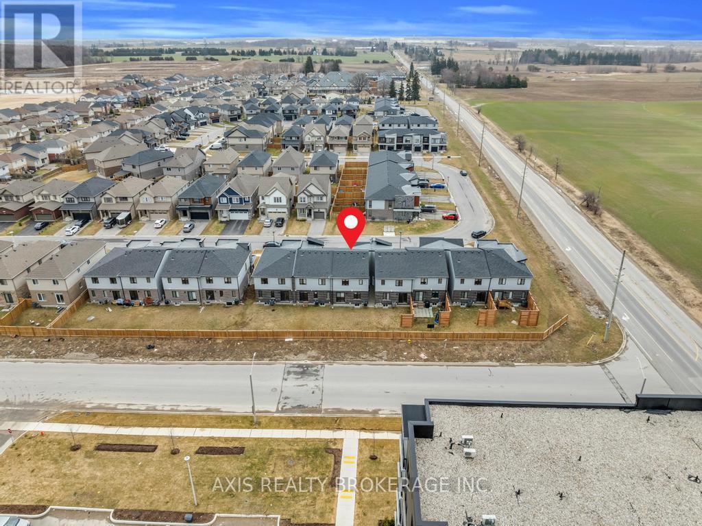 2978 TURNER CRESCENT - 48