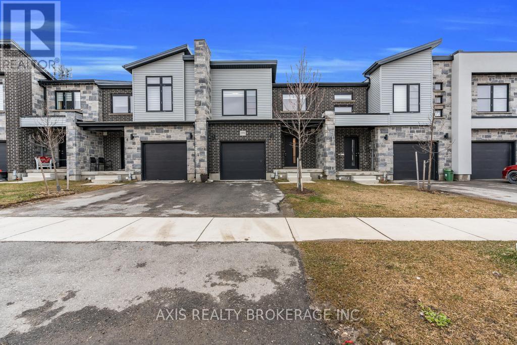 2978 TURNER CRESCENT - 8