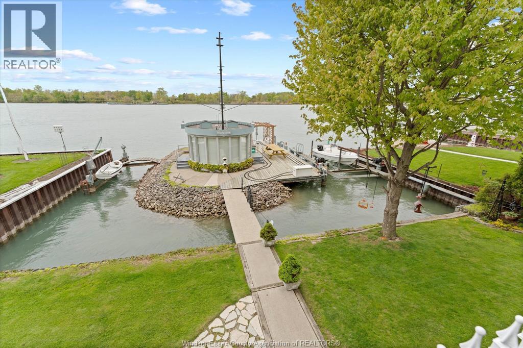 476 DALHOUSIE STREET - 38