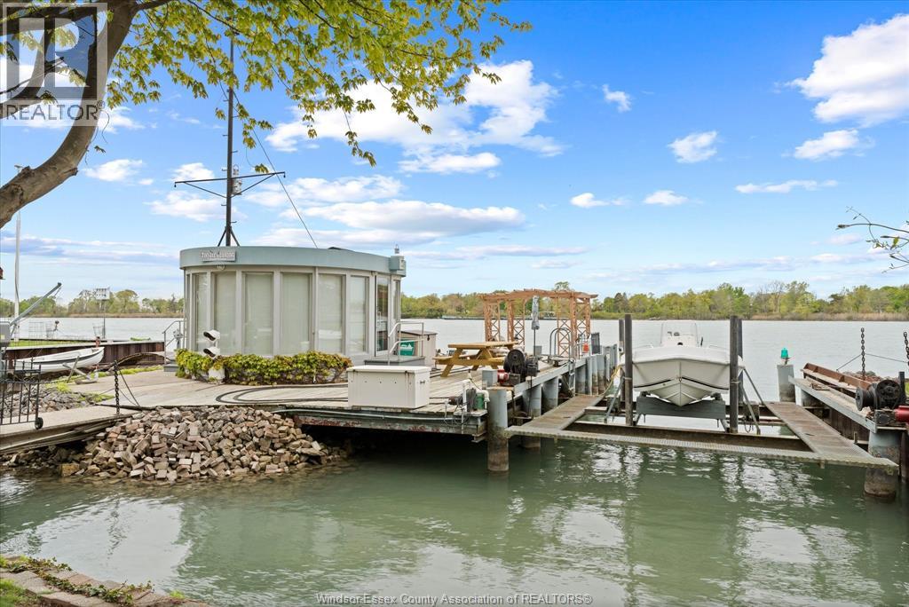 476 DALHOUSIE STREET - 45