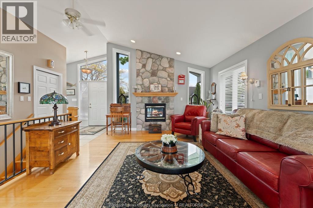 476 DALHOUSIE STREET - 6