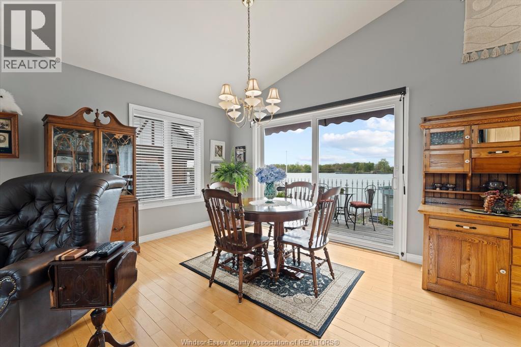 476 DALHOUSIE STREET - 8