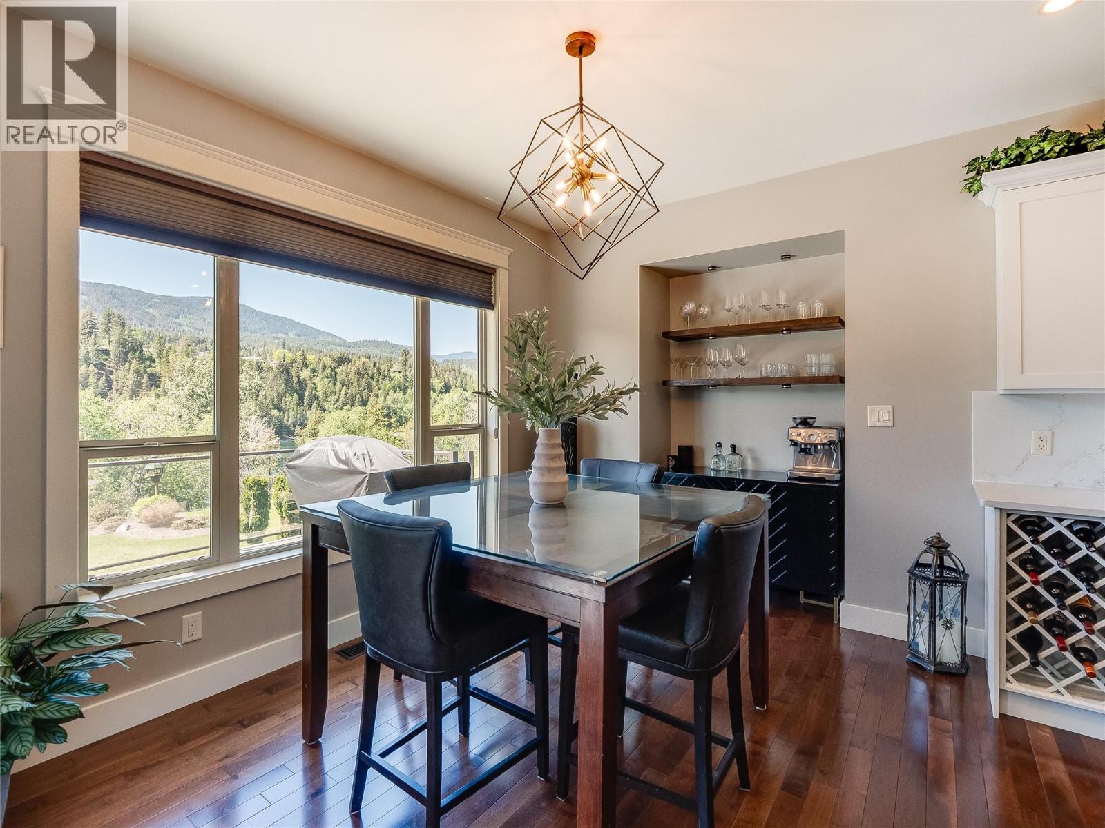 943 Riverview Place - 22