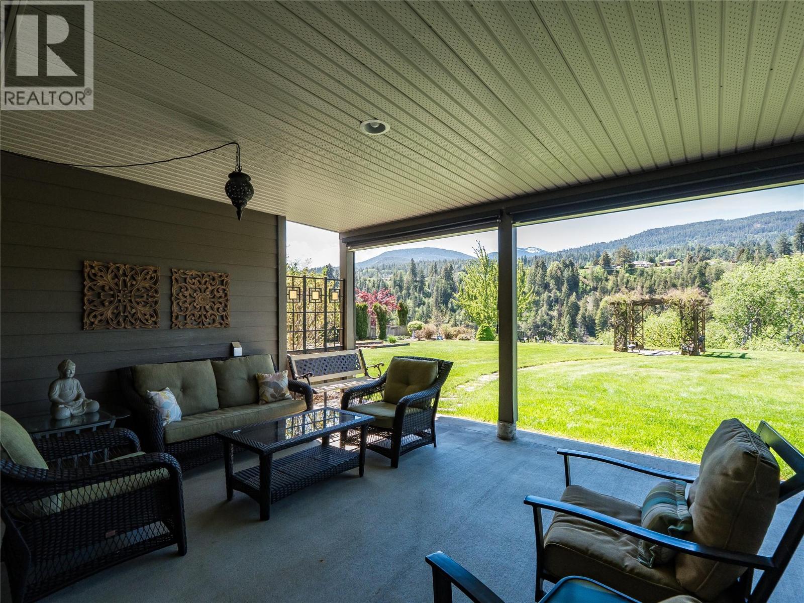 943 Riverview Place - 23