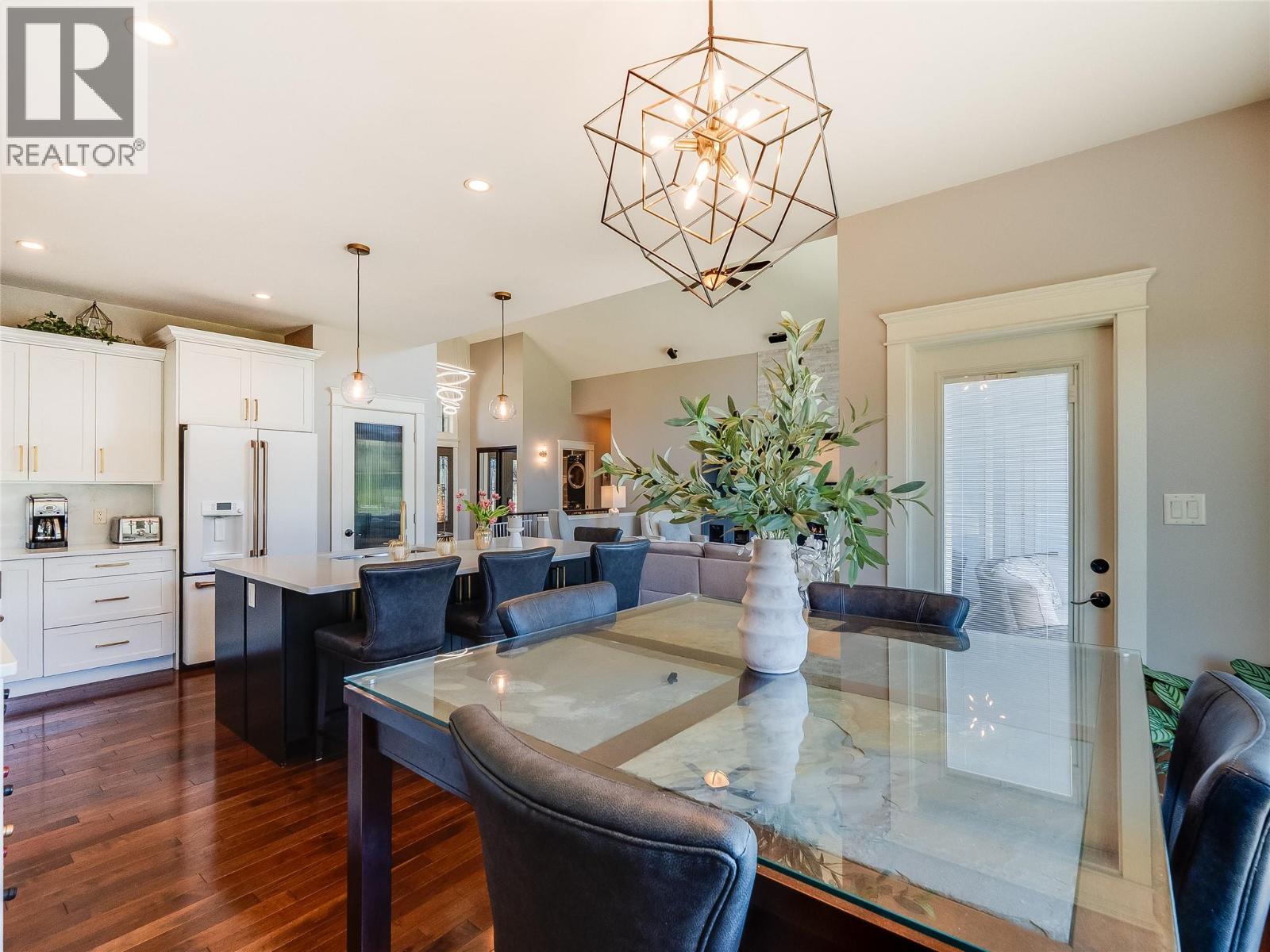 943 Riverview Place - 24
