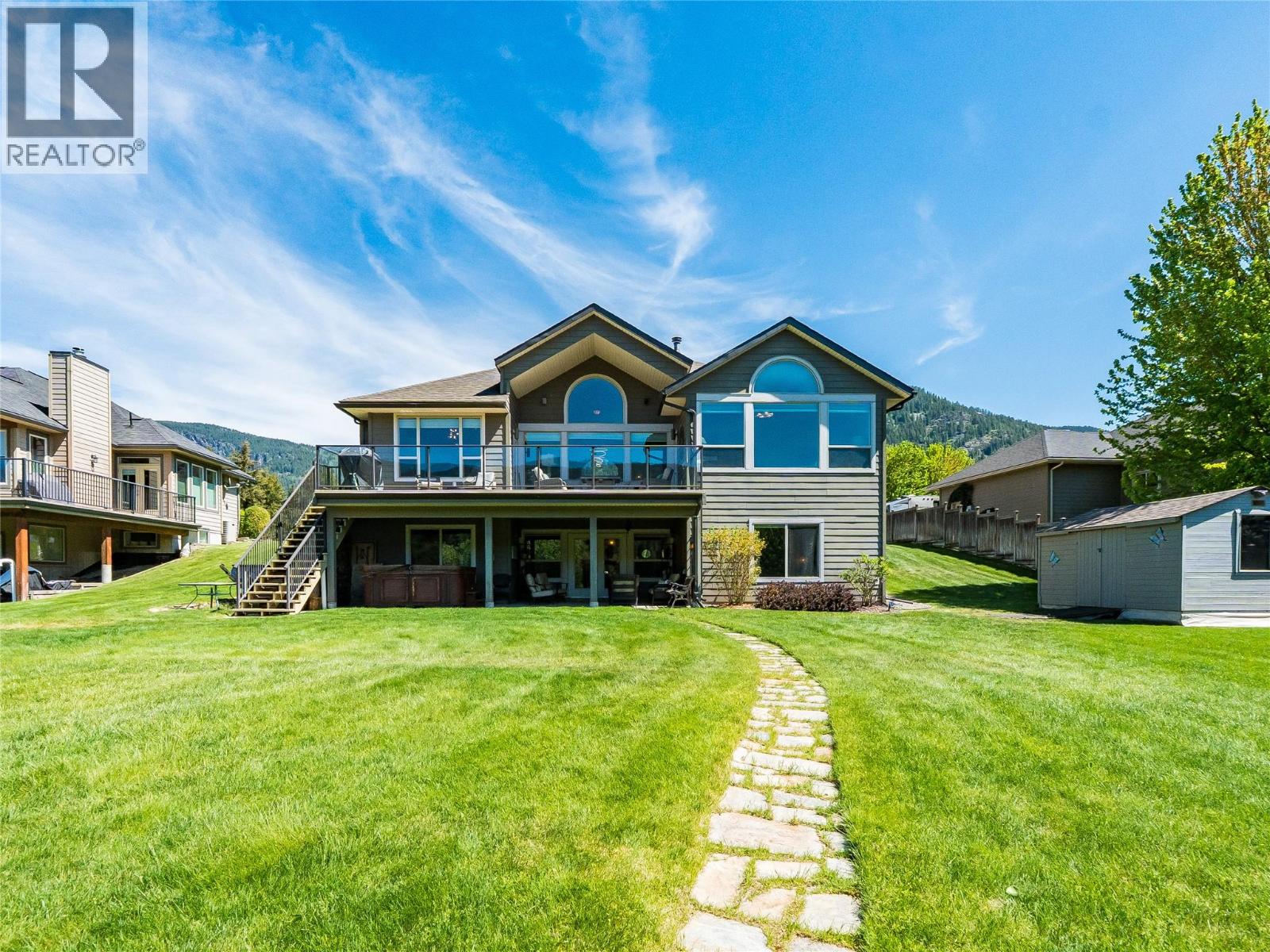 943 Riverview Place - Image 3