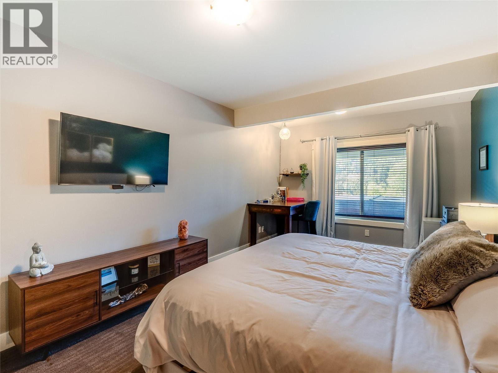 943 Riverview Place - 68