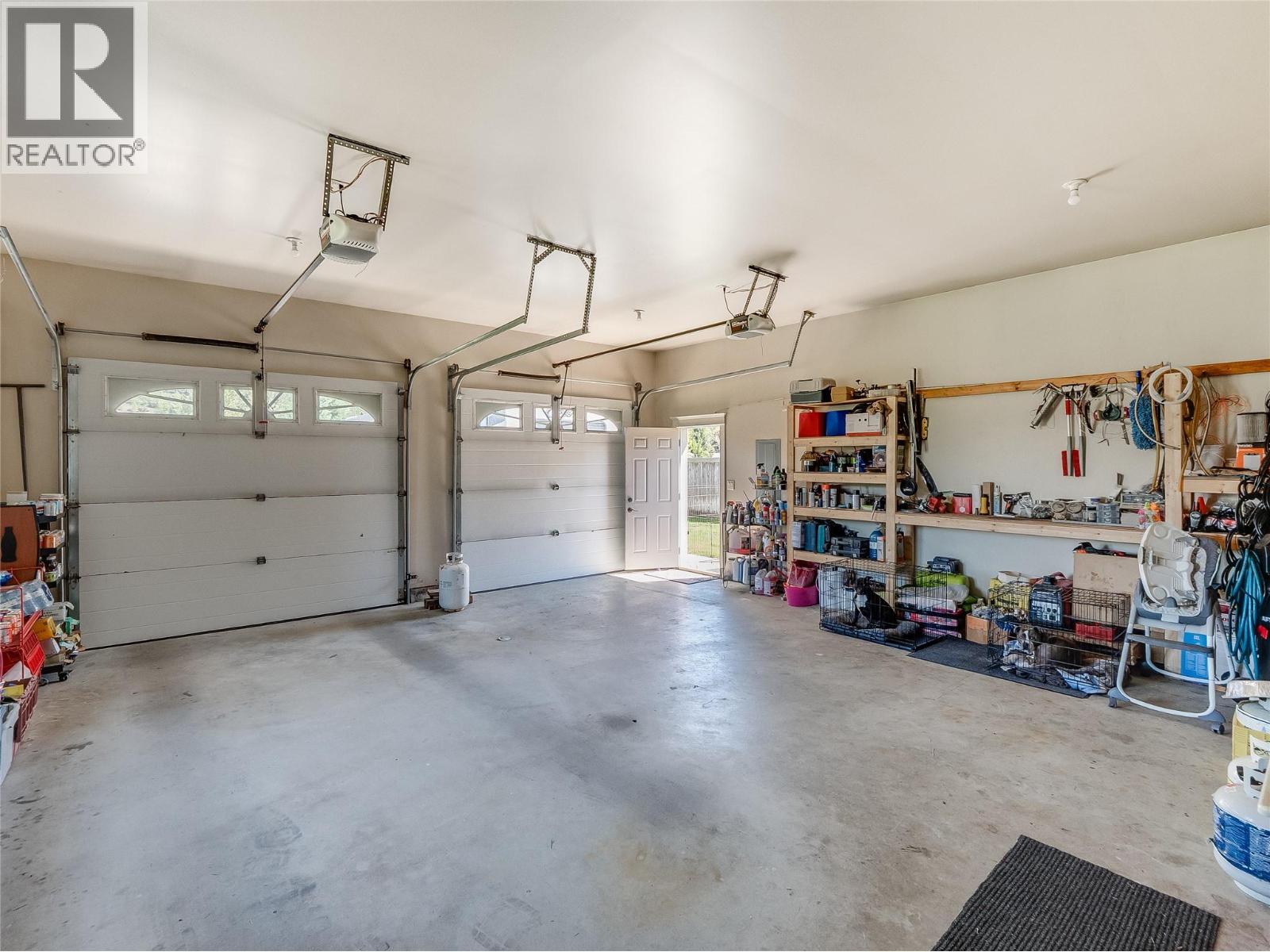 943 Riverview Place - 77