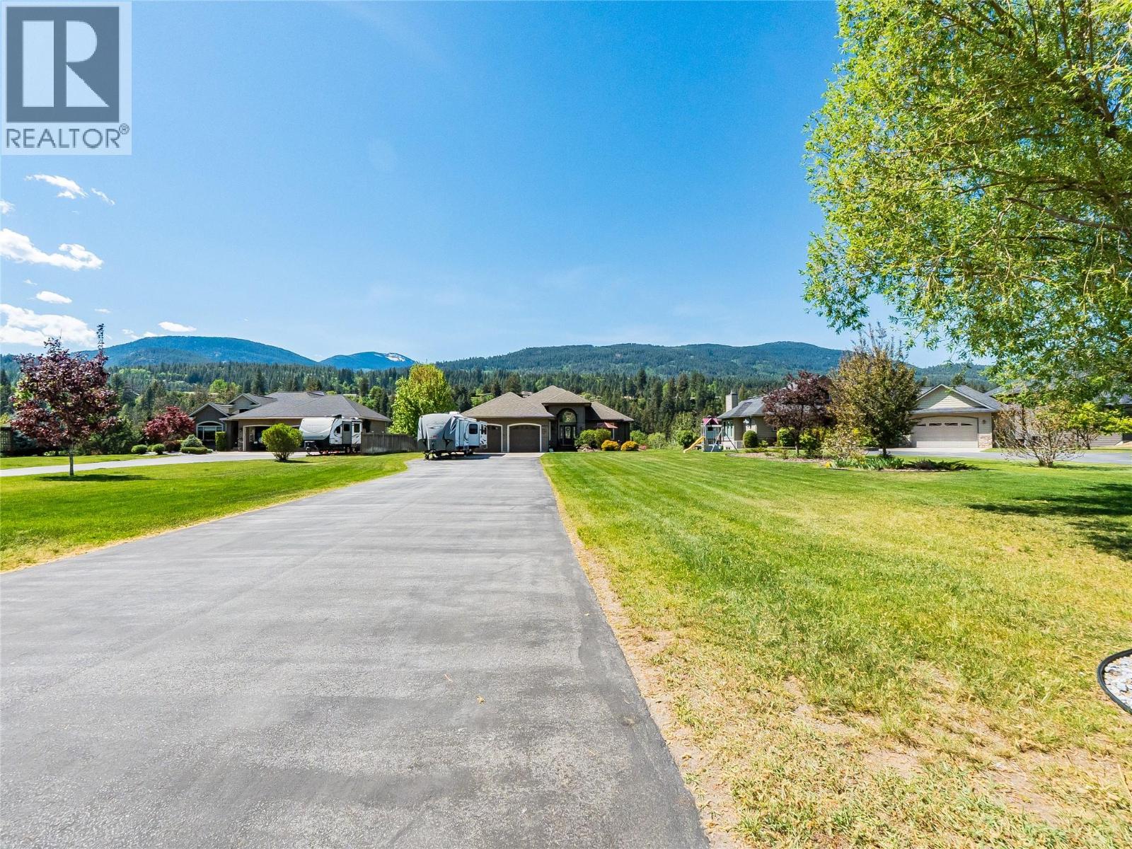 943 Riverview Place - 86
