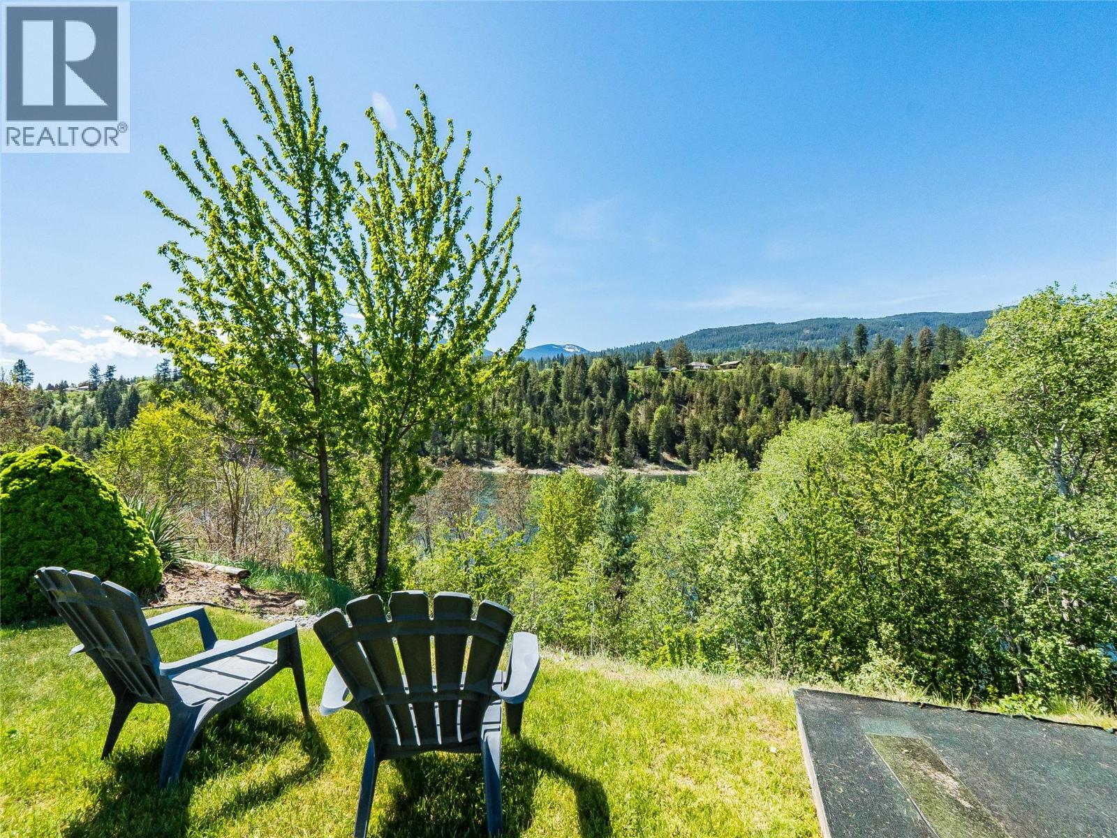 943 Riverview Place - 95