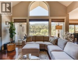 943 Riverview Place, Castlegar, BC V1N4L1 Photo 25
