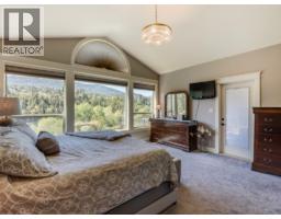 943 Riverview Place, Castlegar, BC V1N4L1 Photo 53