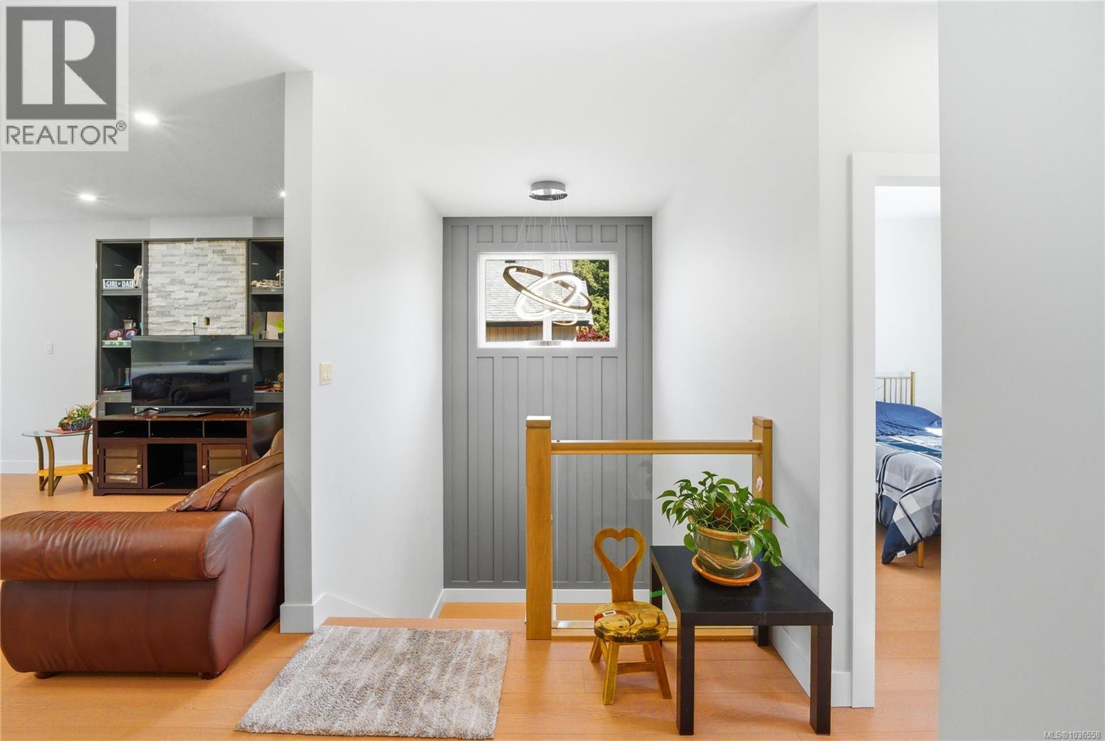 5254 Sherbourne Dr - 23