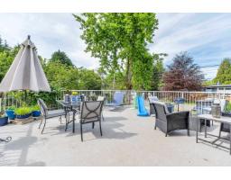 13890 Blackburn Avenue, White Rock, BC V4B2Z2 Photo 11