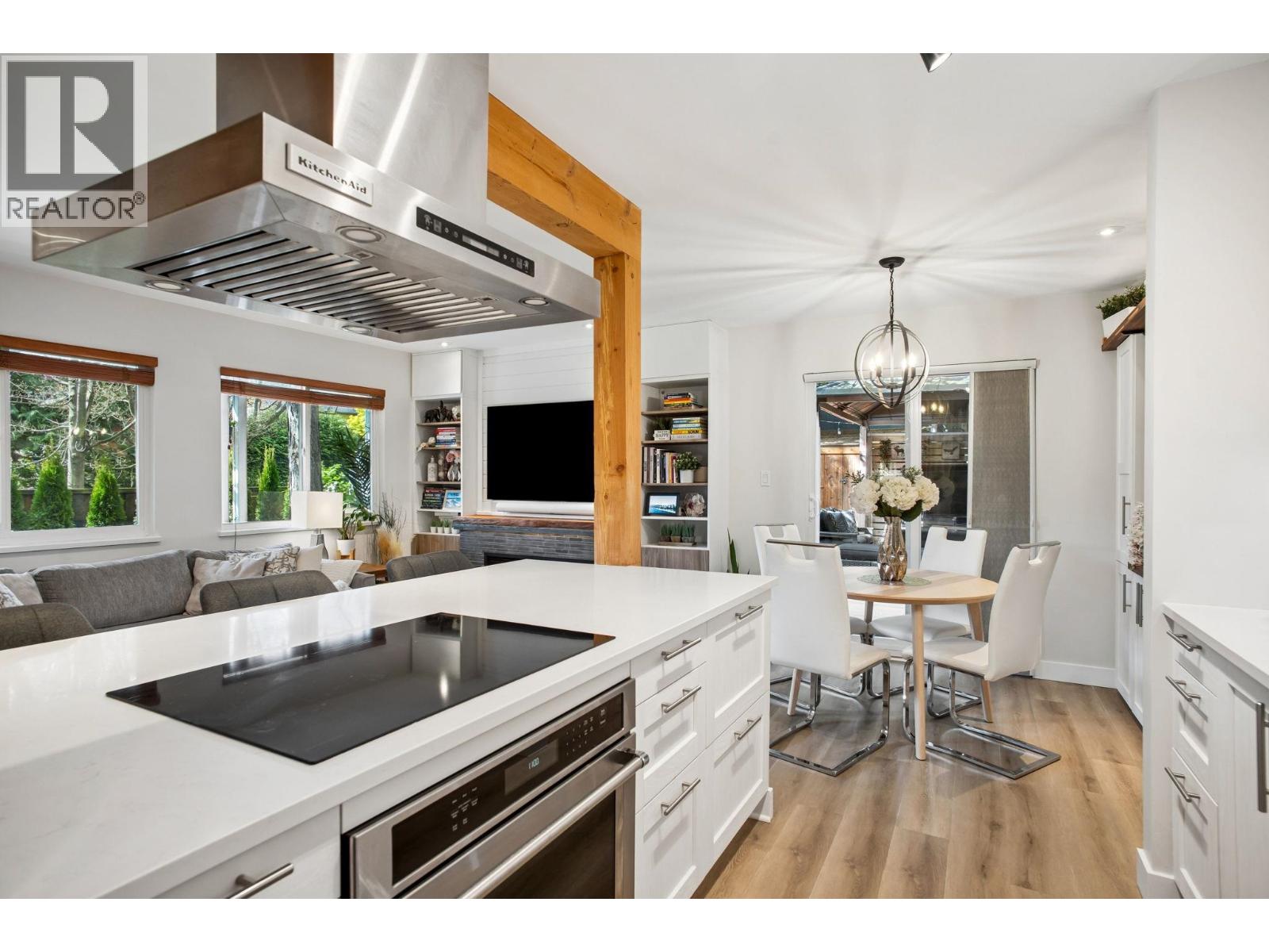 1 1255 E 15TH AVENUE, Vancouver