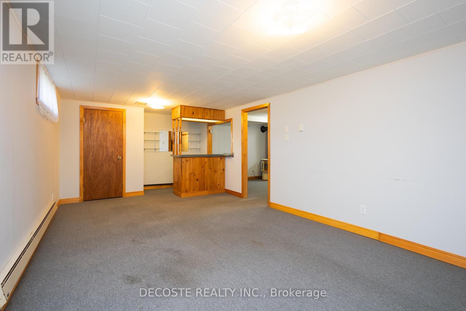 429 DOMINION STREET S - 22