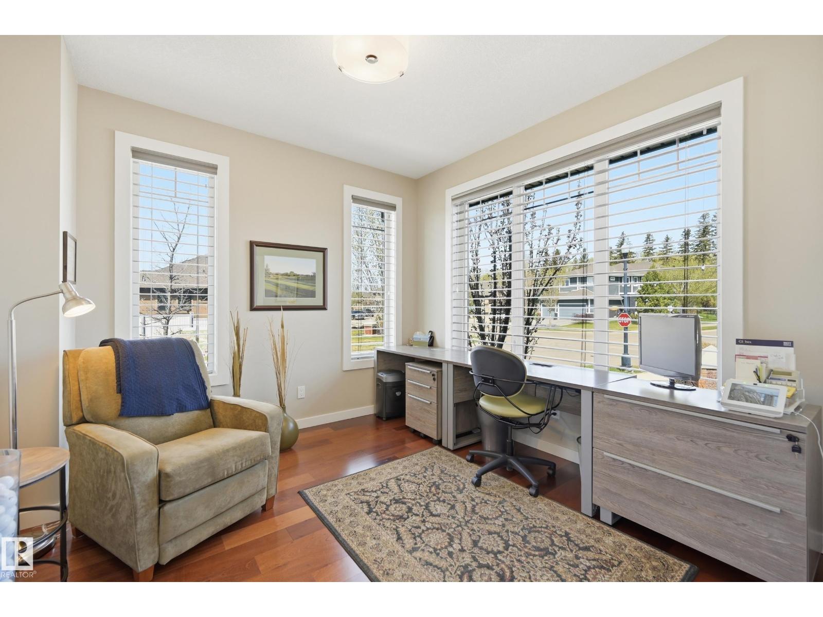 60 LACOMBE DR — photo 17