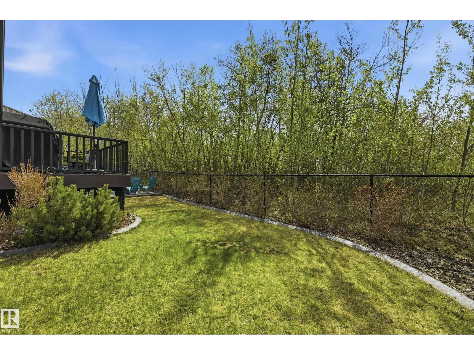 60 LACOMBE DR — photo 44