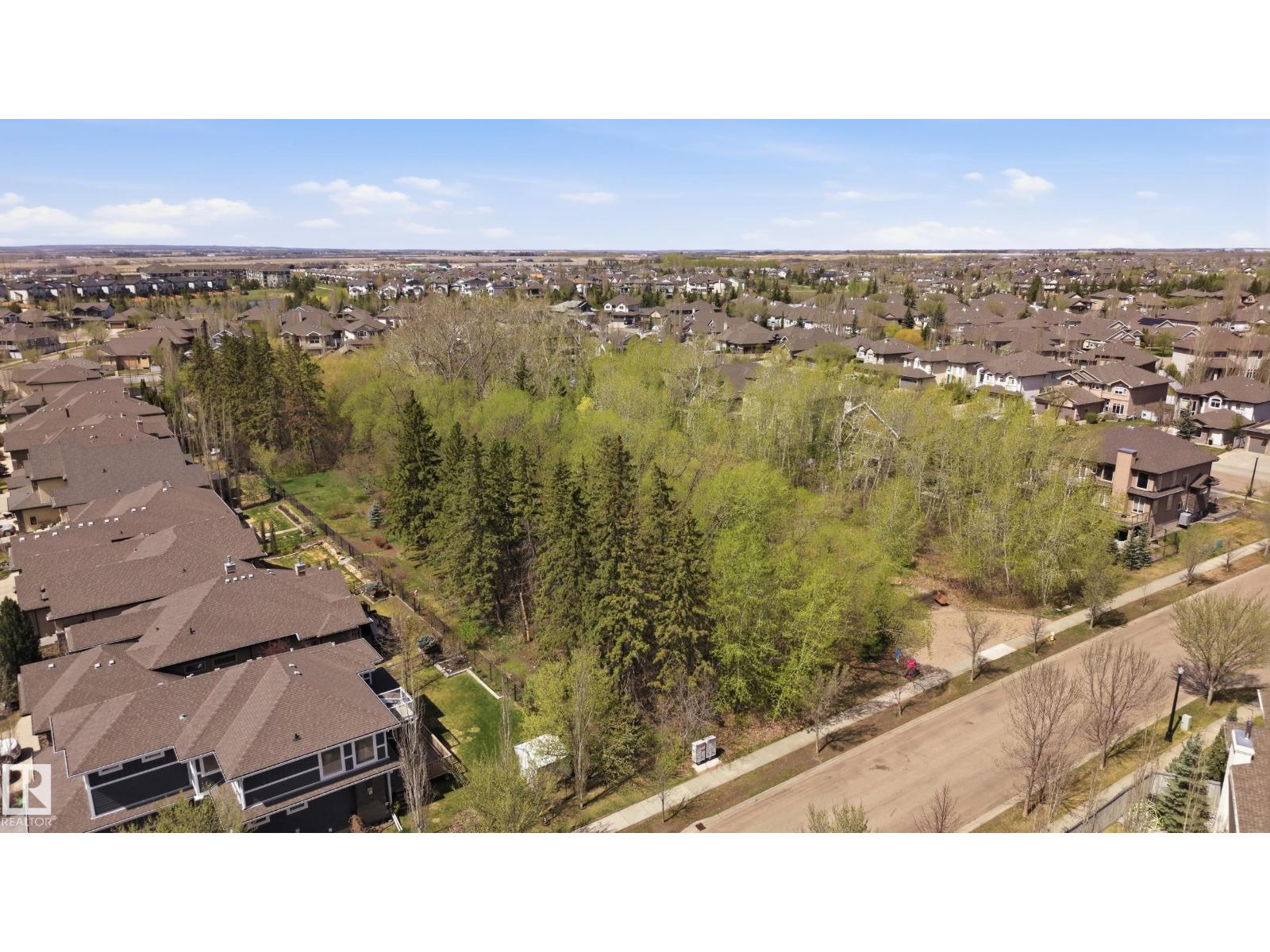 60 LACOMBE DR — photo 51