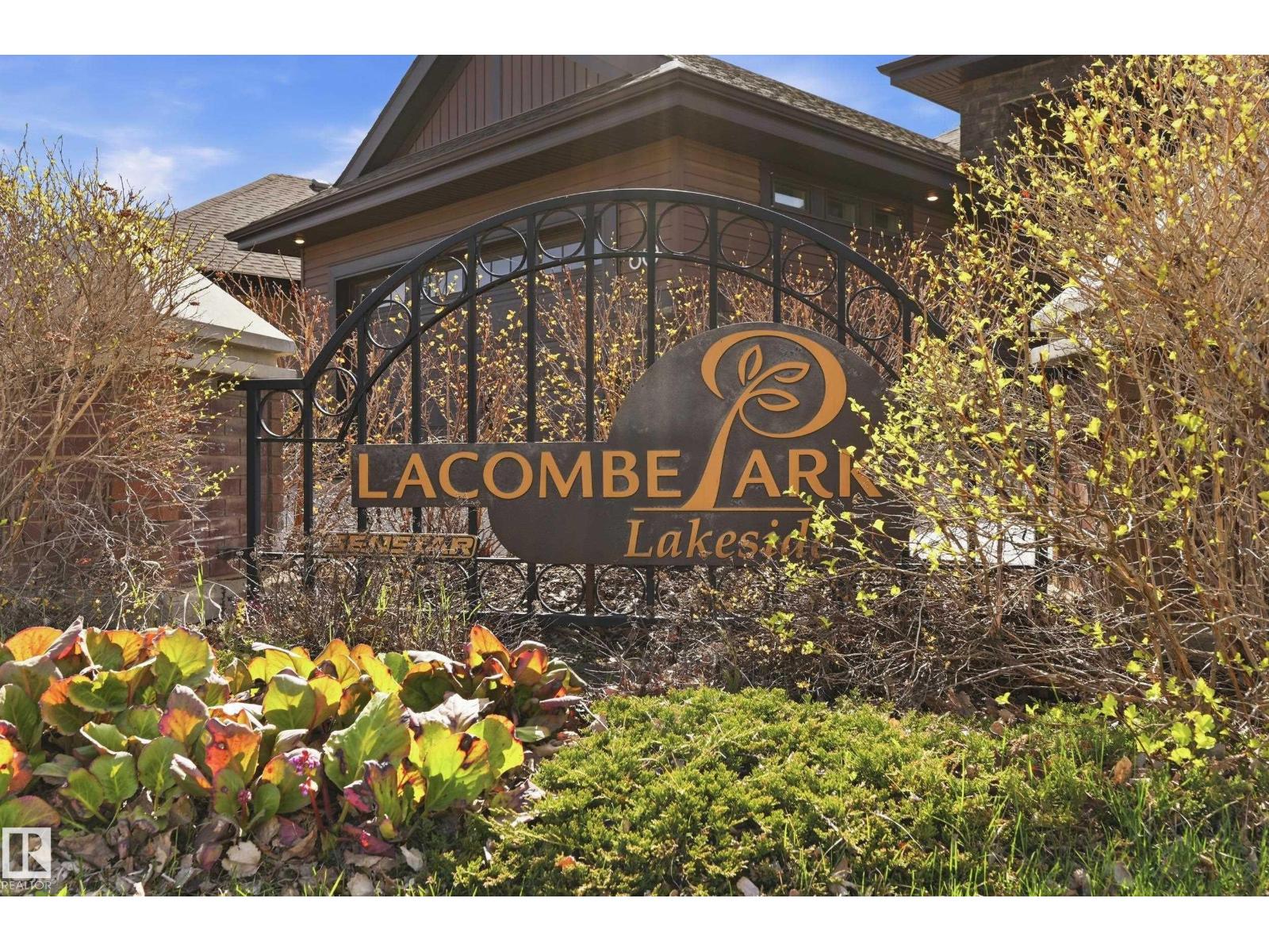 60 LACOMBE DR — photo 55