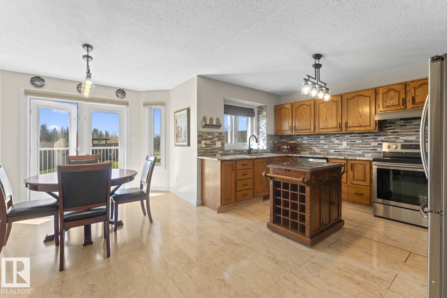 1938 FOREST DR — photo 12