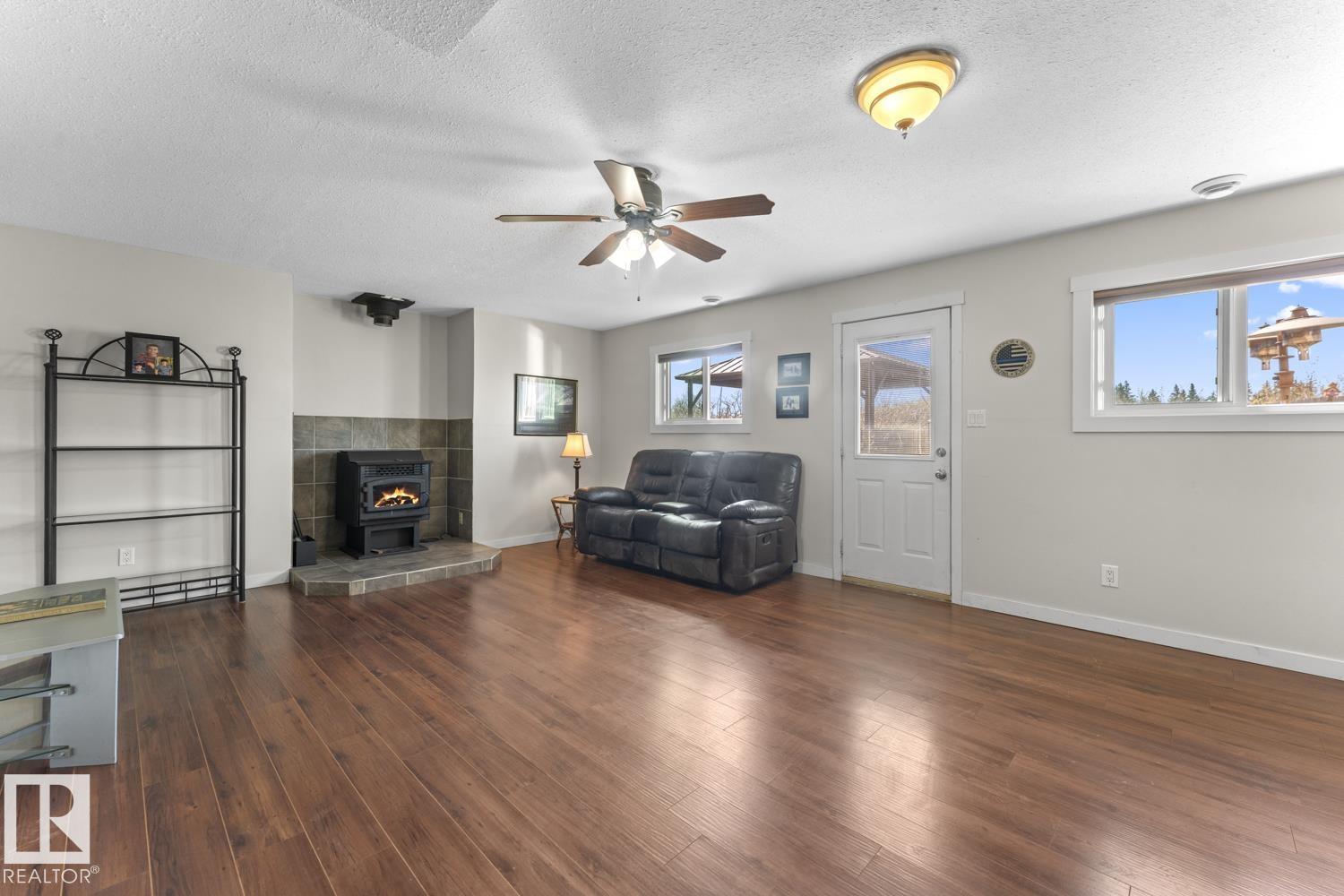 1938 FOREST DR — photo 22