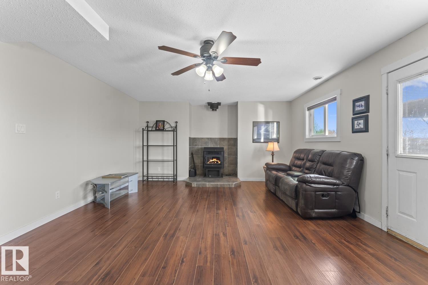 1938 FOREST DR — photo 23