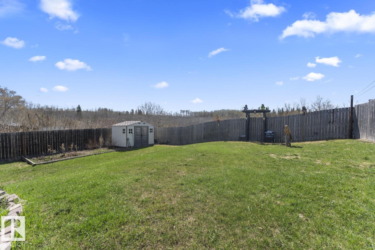 1938 FOREST DR — photo 30