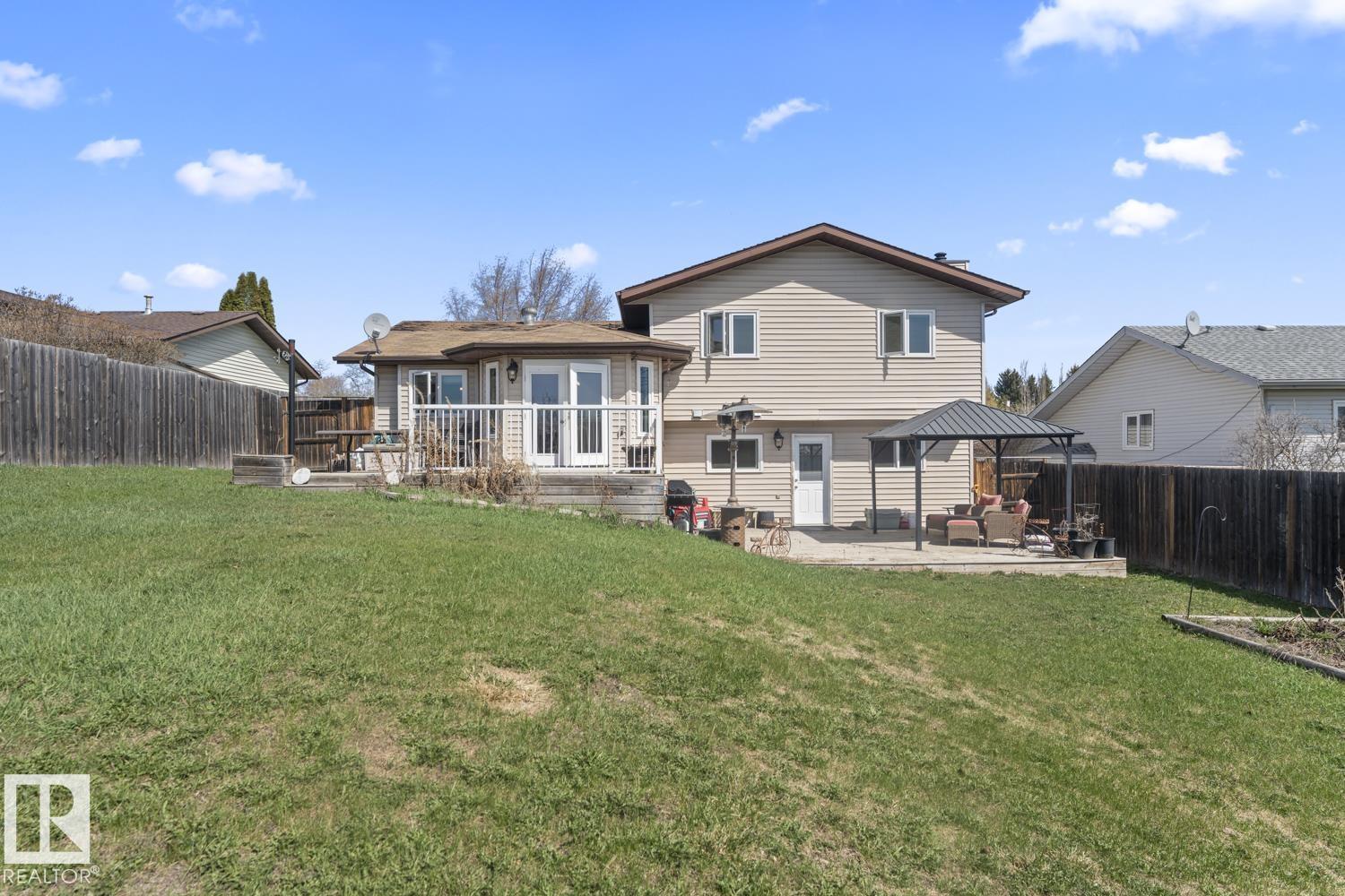 1938 FOREST DR — photo 33