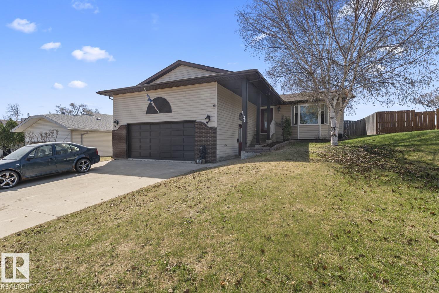 1938 FOREST DR — photo 34